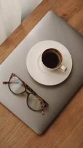 How to Make Money Blogging (Predictable Income System)